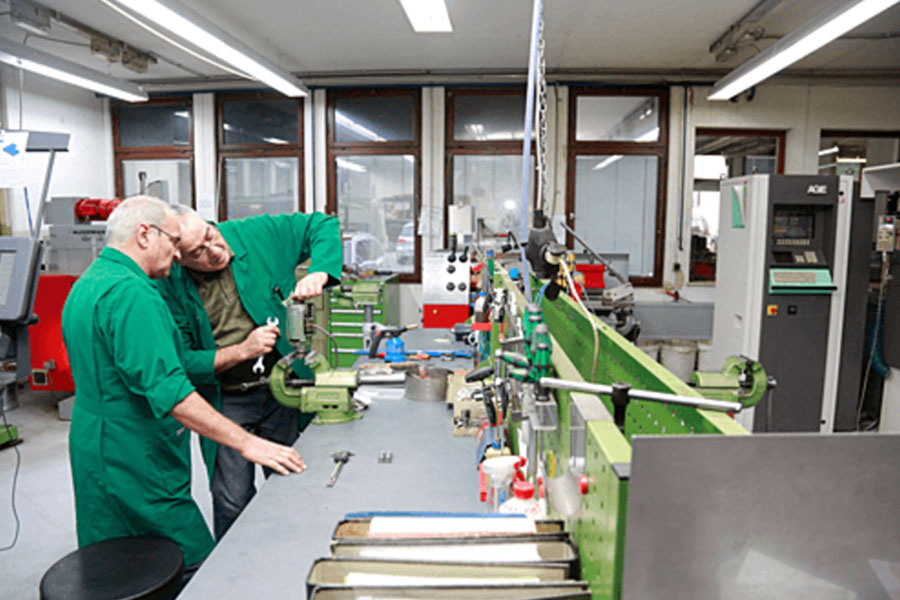  Engelbert Sellmaier Feinwerktechnik GmbH - Produktionsstätte